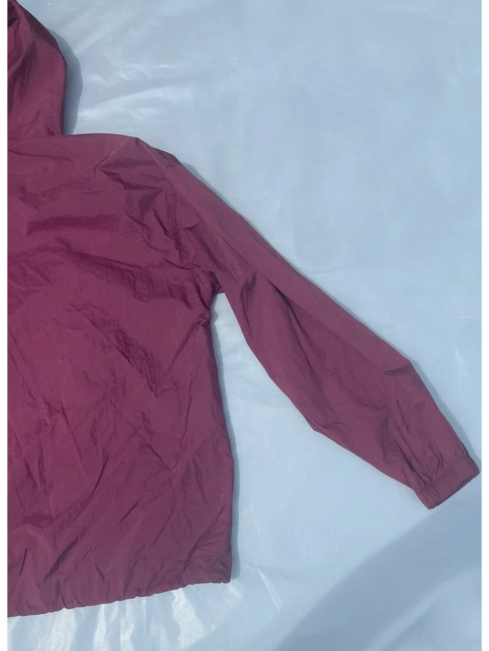 N/A large windbreaker lightweight